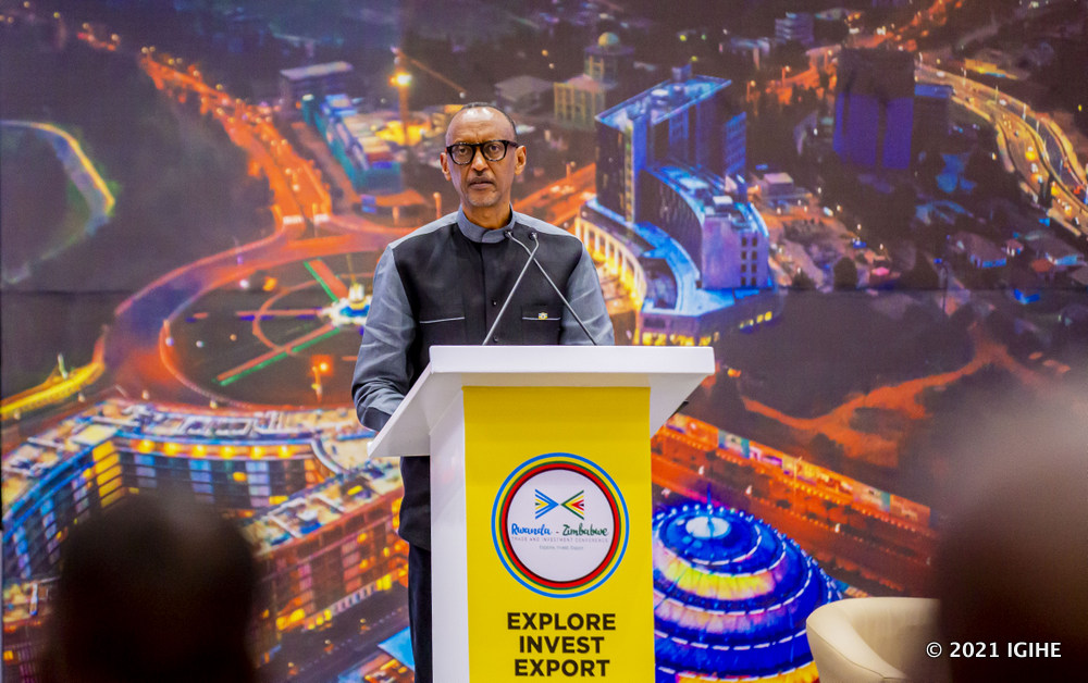 Perezida Kagame yavuze ko mu myaka 10 abona u Rwanda ruzaba ari igihugu gifite iterambere risangiwe na bose