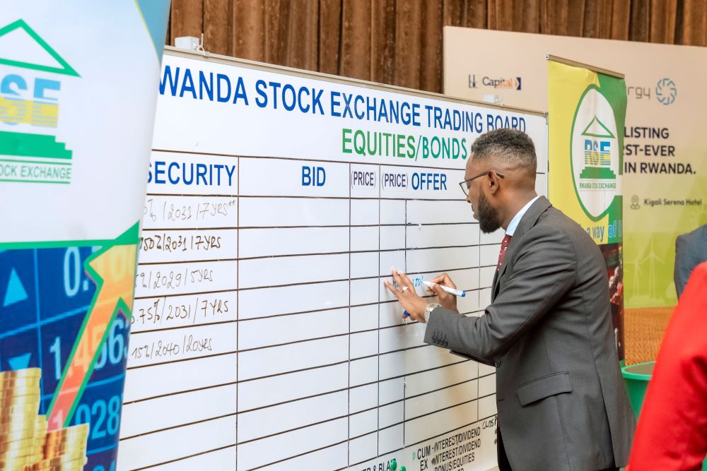Arenga miliyari 359 Frw yakusanyijwe ku isoko ry’imari n’imigabane mu 2025