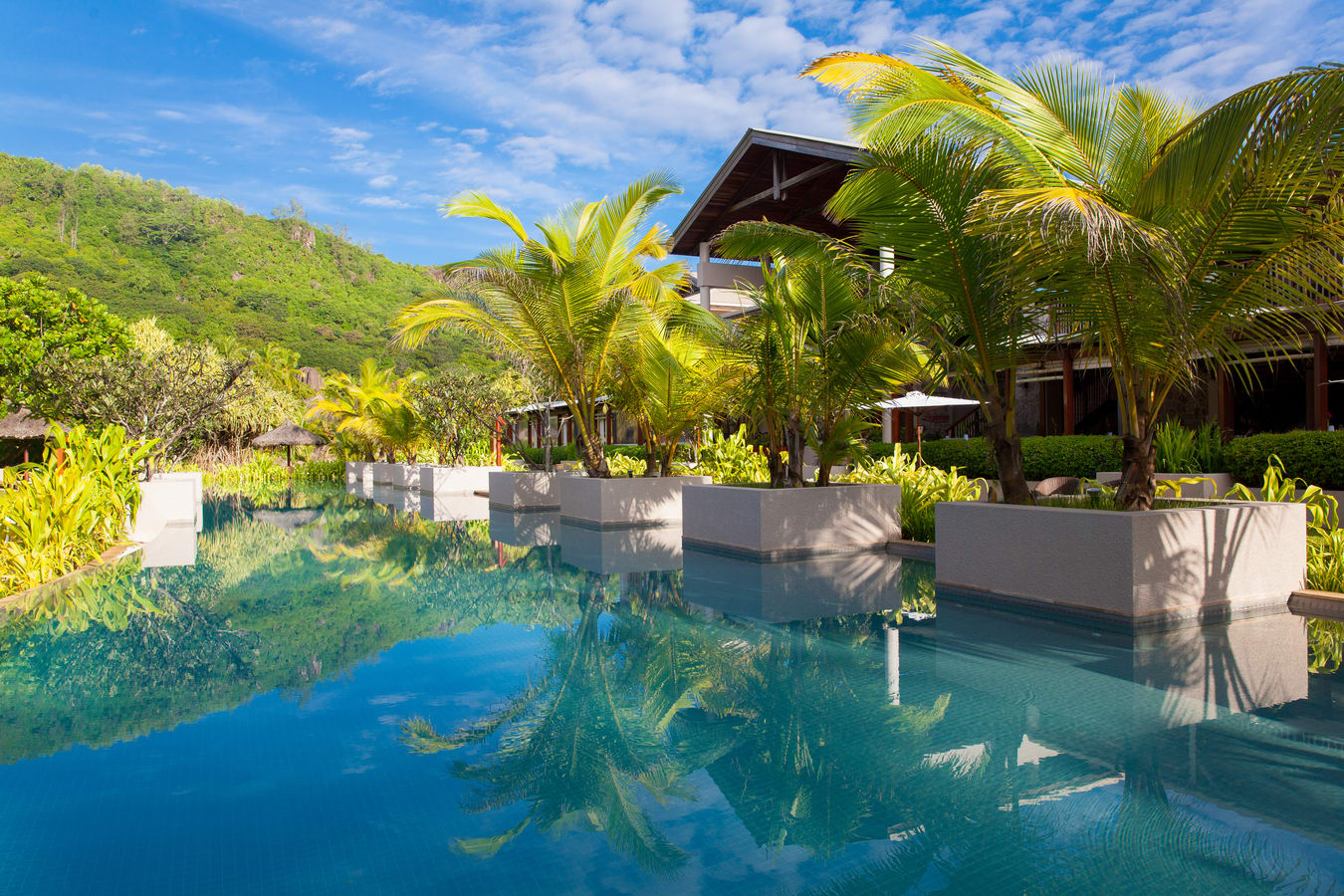 Kempinski Seychelles Resort ifite piscine igezweho