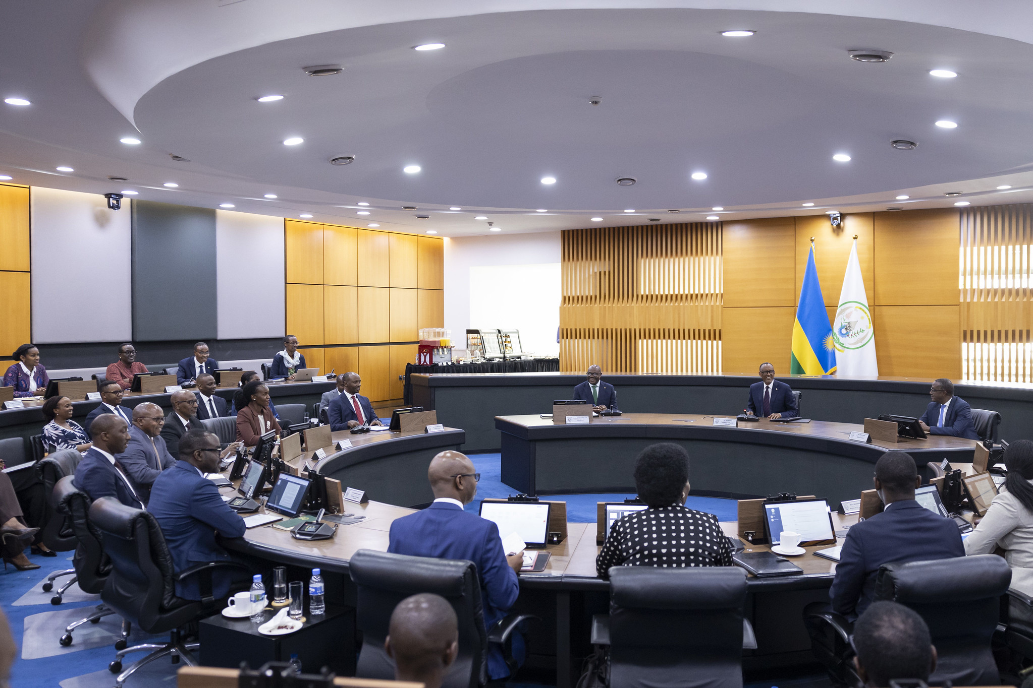 Inama y'Abaminisitiri yemeje ishyirwaho ry'lkigo cy'lgihugu gishinzwe Kubungabunga Urusobe rw'lbinyabuzima