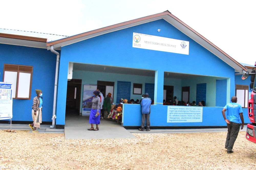 Mu tugari two ku mupaka w’u Rwanda n’u Burundi mu Karere ka Nyaruguru hamaze kubakwa amavuriro 21
