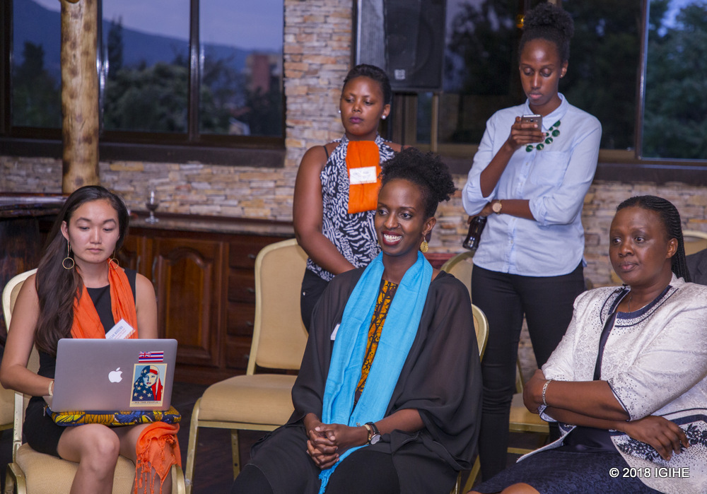 Resonate imaze kongerera ubushobozi abagore n'urubyiruko barenga 5000 muri EAC
