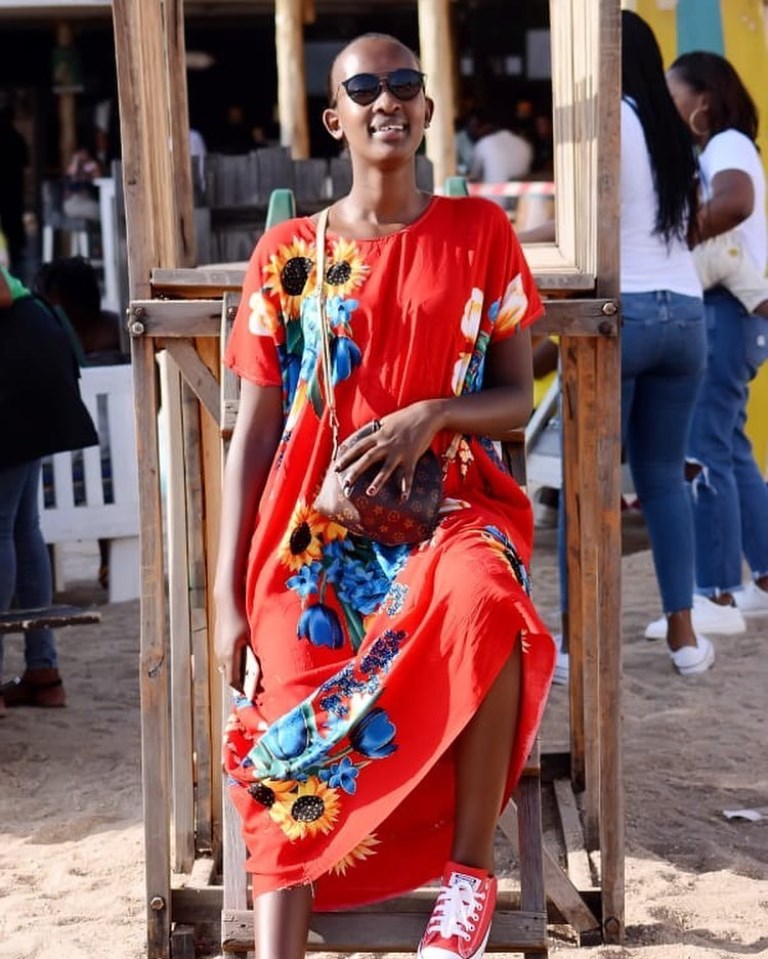 Umulisa Rosemary yinjiye mu bucuruzi bw'imyenda
