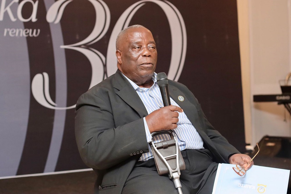 Maj Gen (Rtd) Henry Kwami Anyidoho wari umuyobozi w'ingabo za Ghana zari mu butumwa bwa Loni mu Rwanda yitabiriye iki gikorwa