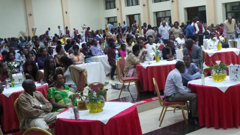 Igitaramo cyaritabiriwe ahateguwe haruzura