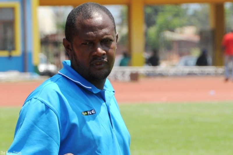 Umutoza mushya wa Etincelles, Ruremesha Emmanuel arashaka gusinyisha 'Igikurankota’ Bokota Labama