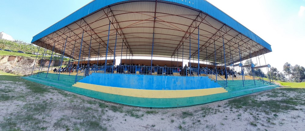 Stade ya Rutsiro iri mu zigomba gusanwa kuko iri mu karere kiganjemo impano zitandukanye
