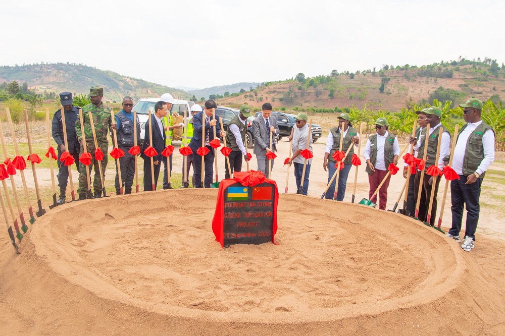 U Rwanda n'u Bushinwa byashyize ibuye ry'ifatizo ahagenewe umushinga 'Giseke Irrigation Project'