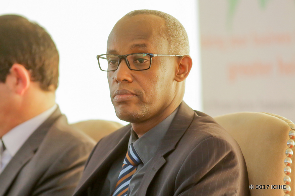 Umuyobozi wa PSF, Ruzibiza Stephen, yavuze ko kuba ingengo y’imari izibanda ku bikorwaremezo ari ingenzi ku ishoramari