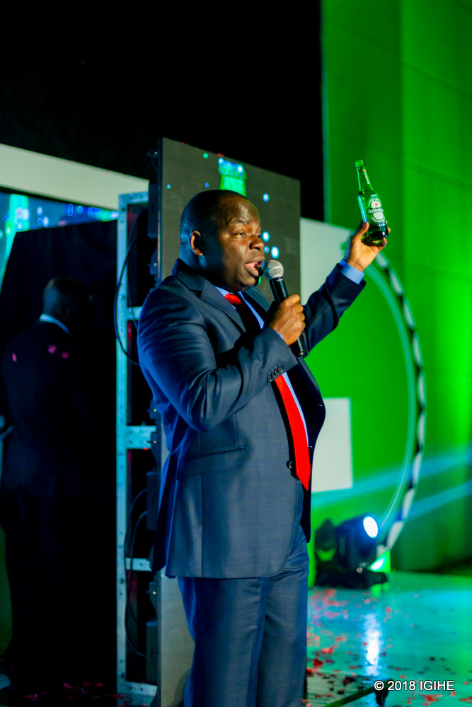 Umuyobozi Mukuru wa Bralirwa Plc, Victor Madiela, yavuze ko iyi Heineken itandukaniye n'iyari isanzwe ku biciro gusa