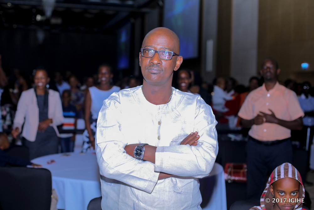 Aimable Twahirwa usanzwe atera inkunga abahanzi ba Gospel yari yaje gushyigikira Patient Bizimana