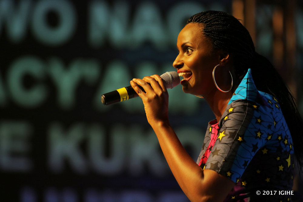 Gaby Kamanzi yafashije Patient muri iki gitaramo cy'uburyohe