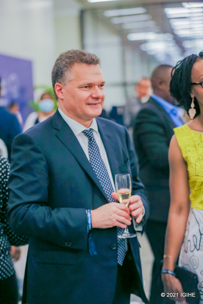 Ambasaderi w’u Bufaransa mu Rwanda, Antoine Anfré ari mu bari bitabiriye uyu muhango