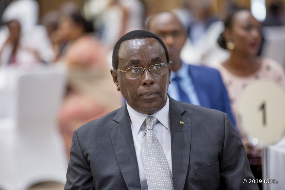 Perezida w'Inteko Ishinga Amategeko umutwe wa Sena, Bernard Makuza
