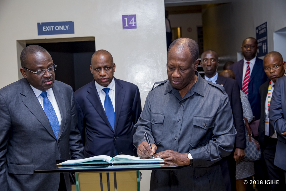 Perezida Alassane Ouattara yatanze ubutumwa bw'ihumure nyuma yo gusura uru rwibutso
