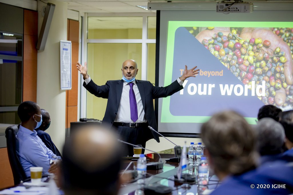 Abayobozi ba DP World bagaragaza ibyiza by'iri soko rya DUBUY.com