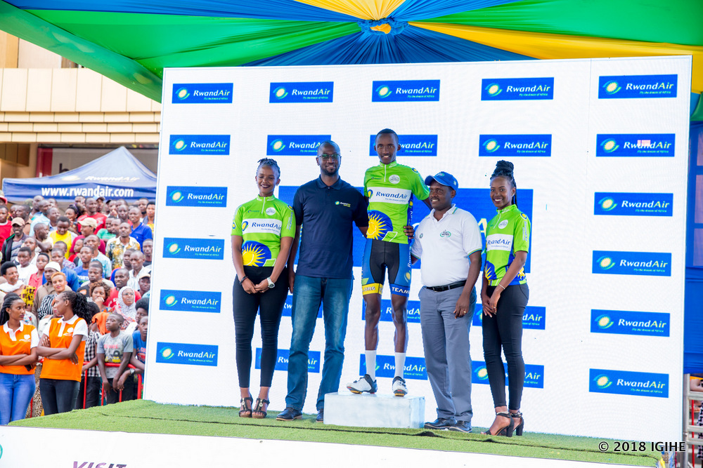 Mugisha Samuel yahembwe nk'umukinnyi mwiza w'Umunyafurika