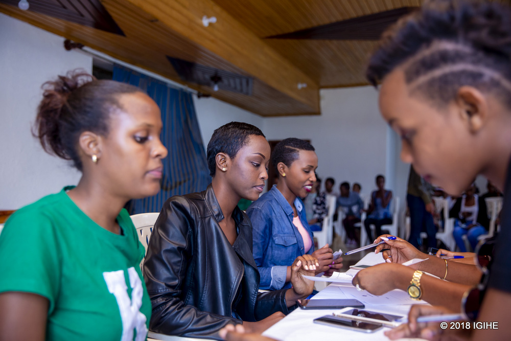 I Huye hiyandikishije abakobwa benshi kurusha mu zindi ntara