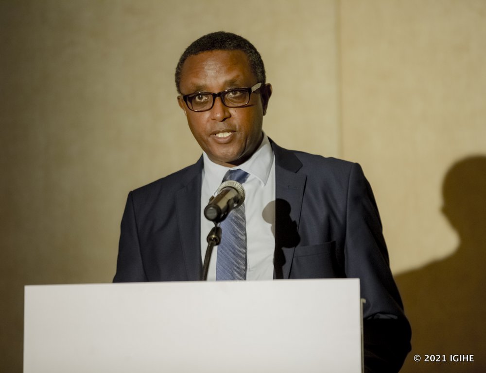 Minisitiri w’Ubabanyi n’Amahanga w’u Rwanda, Dr Vincent Biruta yavuze ko mu gihe umubano w’u Burayi na Afurika uzaba ushingiye ku bufatanye n’ubutwererane bizafasha ibihugu byo muri Afurika gushyira mu bikorwa imishinga ijyanye na gahunda yabyo y’iterambere.