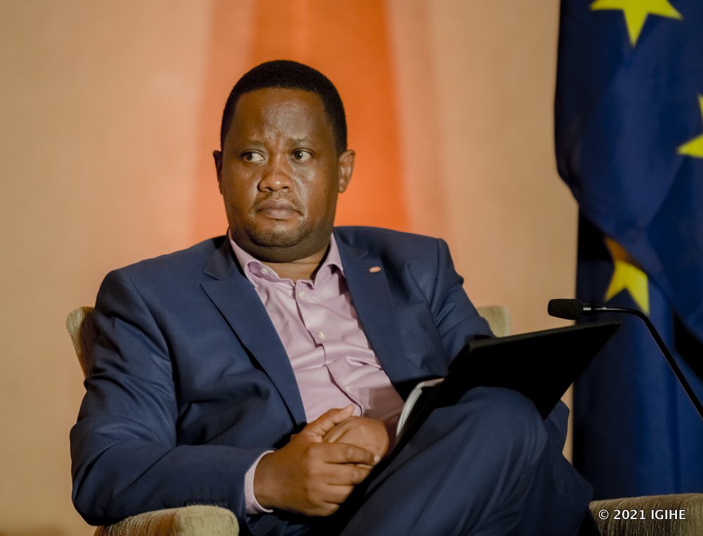 Umwarimu akaba n’umushakashatsi muri Kaminuza y’u Rwanda, Dr Eric Ndushabandi yagaragaje ko hari ibitaratungana mu miterere y'umubano Afurika igirana n'u Burayi