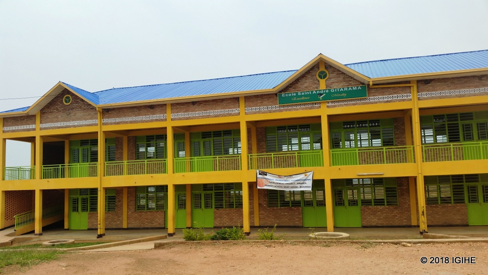 Ishuri rya Saint André, aho Mugisha yigaga