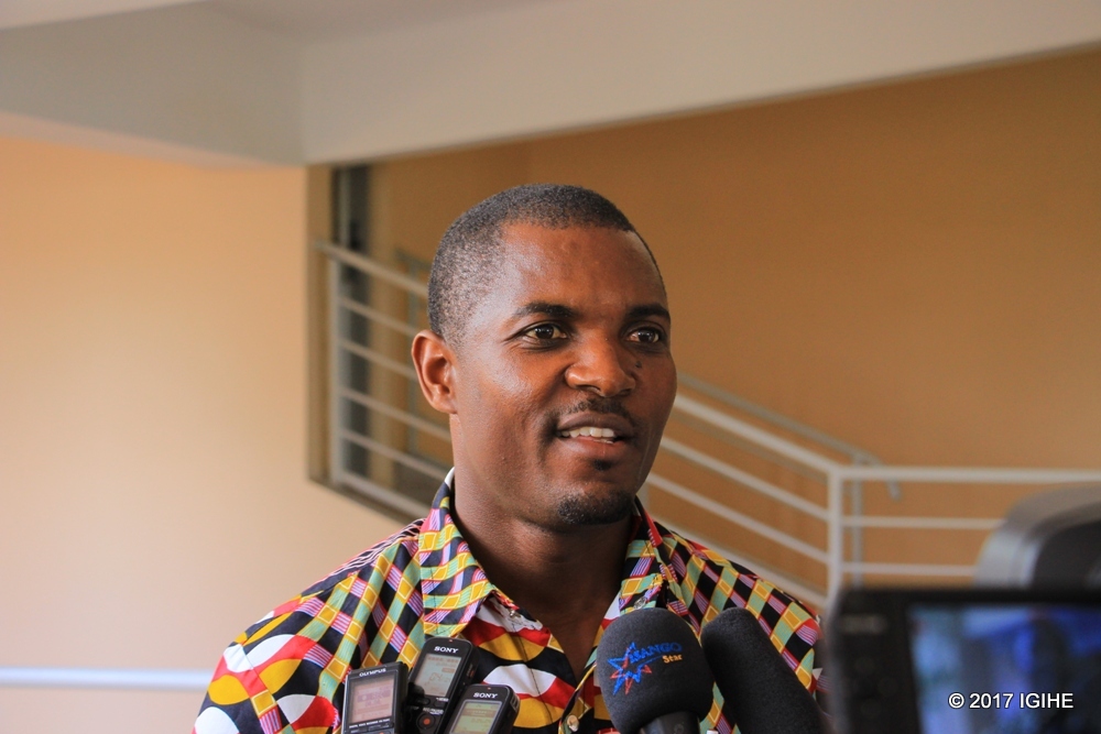 Umuyobozi ushinzwe igenamigambi, isuzuma n’ikurikiranabikorwa mu Karere ka Rutsiro, Havugimana Etienne, avuga ko abana bamaze gutera intambwe igaragara mu gutanga ibitekerezo byubaka