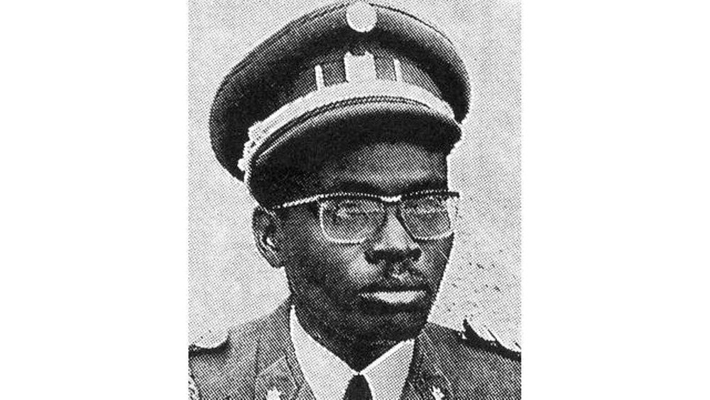 Col Laurent Serubuga wigeze kuba Umugaba Mukuru wungirije w'Ingabo, ashyirwa mu majwi mu bahanuye indege ya Habyarimana