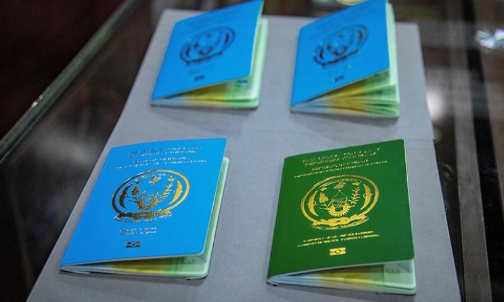 Pasiporo y’u Rwanda yazamutseho imyanya itandandatu mu zikomeye ku Isi