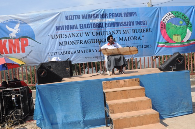 Sofia Nzayisenga mu nanga ya Kinyarwanda