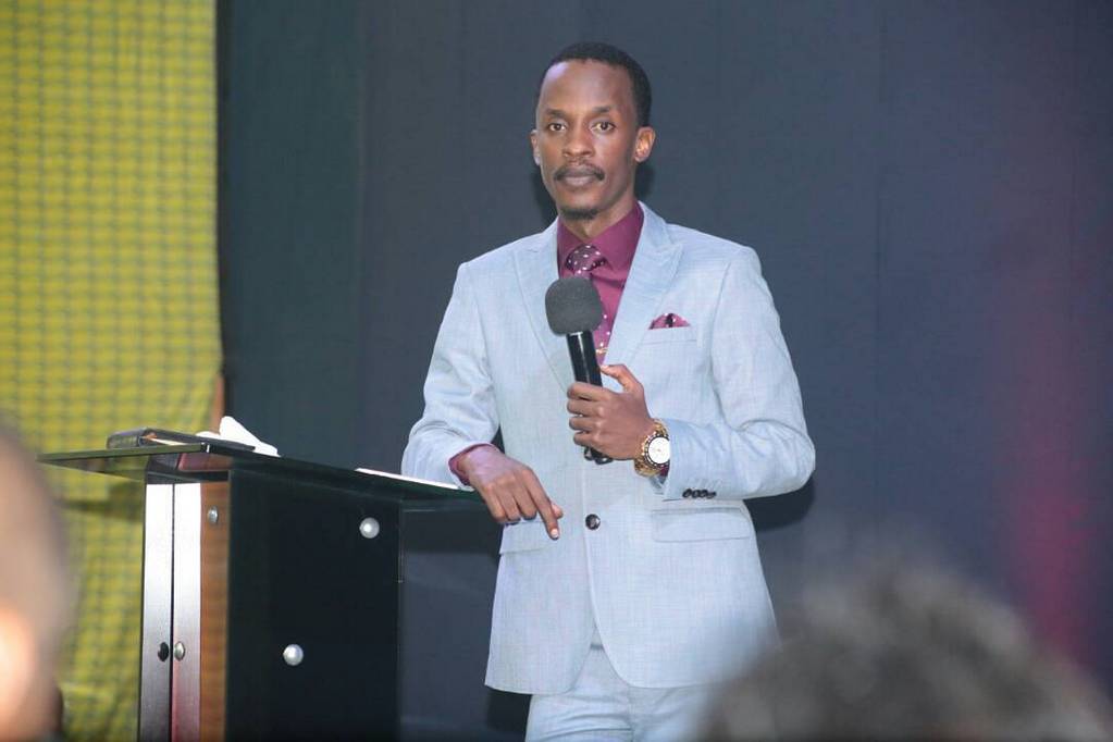 Prophet Sultan yavuze ko kwitwa umwana bimwongerera umuhate wo gusenga cyane ngo abone imbaraga zo gukorera Imana byisumbuyeho