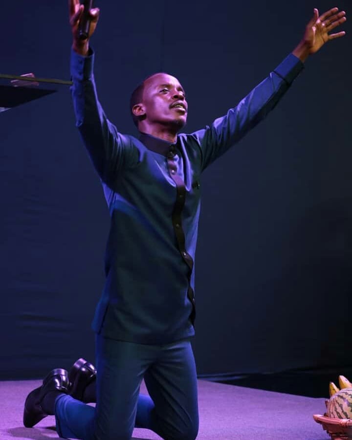 Prophet Sultan yavuye muri Korali Impuhwe amara imyaka 10 adakandagira mu rusengero