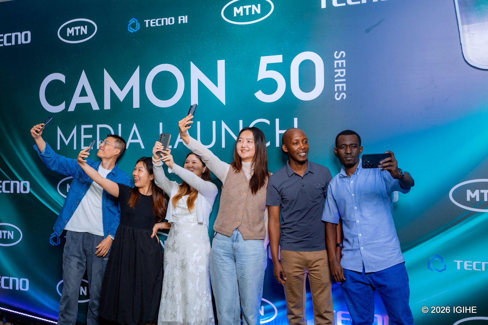 Telefone za Camon 50 zifata amafoto meza kuko zifite camera ya megapixel 50