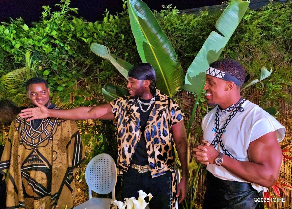 Ashton Hall yari yasuye The Ben mu rugo bahasangirira amafunguro ya nijoro