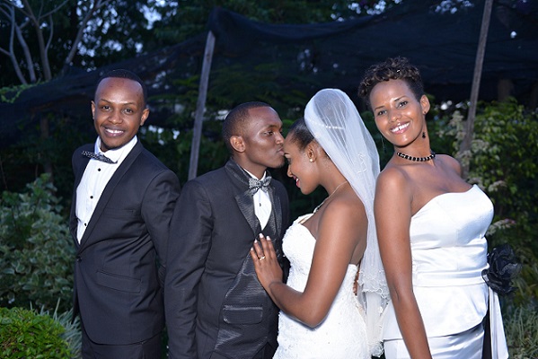 Byari ibyishimo ku munsi w'ubukwe bwa Tom Close, iyi ndirimbo iteye amatsiko yo kumenya niba aya mashusho nayo azagaragaramo