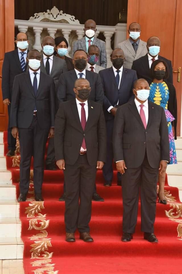Hafashwe ifoto y'urwibutso