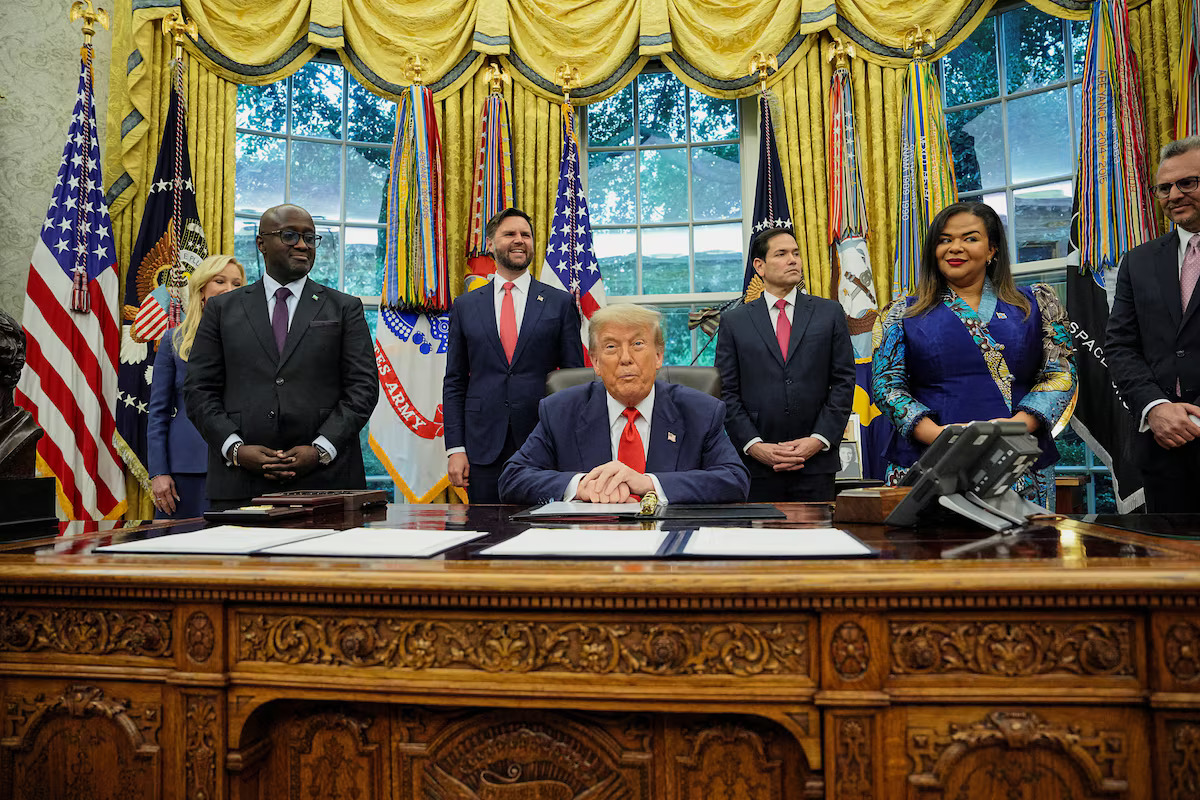 Perezida Trump yavuze ko mu mezi make ashize yafashije kugarura amahoro hagati y'u Buhinde na Pakistan, Israel na Iran n'u Rwanda na RDC