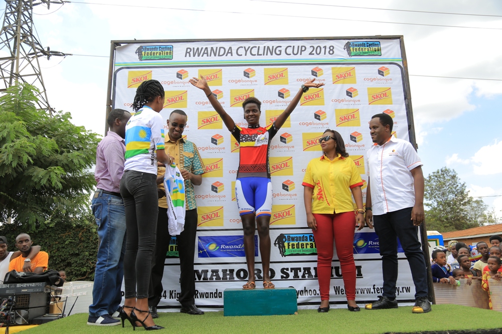 Tuyishimire Jacqueline wabaye uwa mbere mu bakobwa