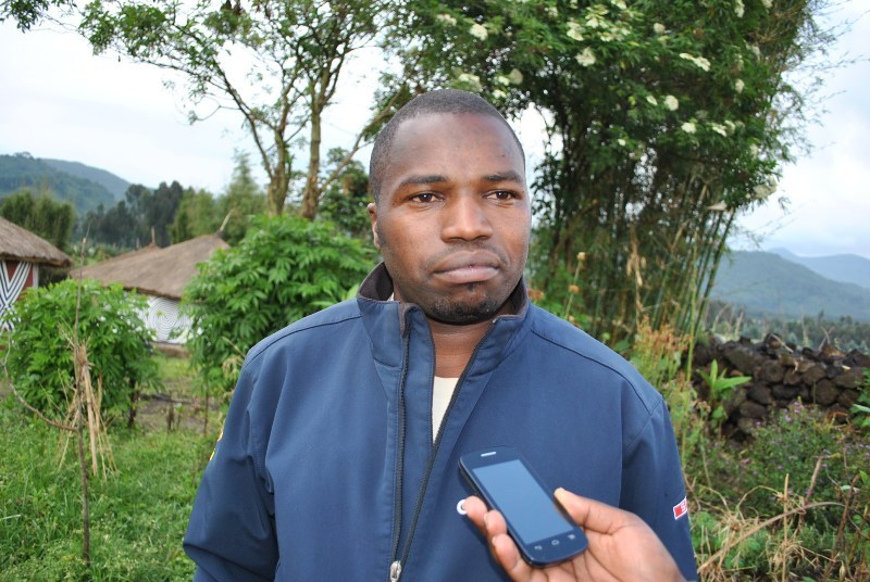 Umuyobozi ukuriye abatembereza ba mukerarugendo
