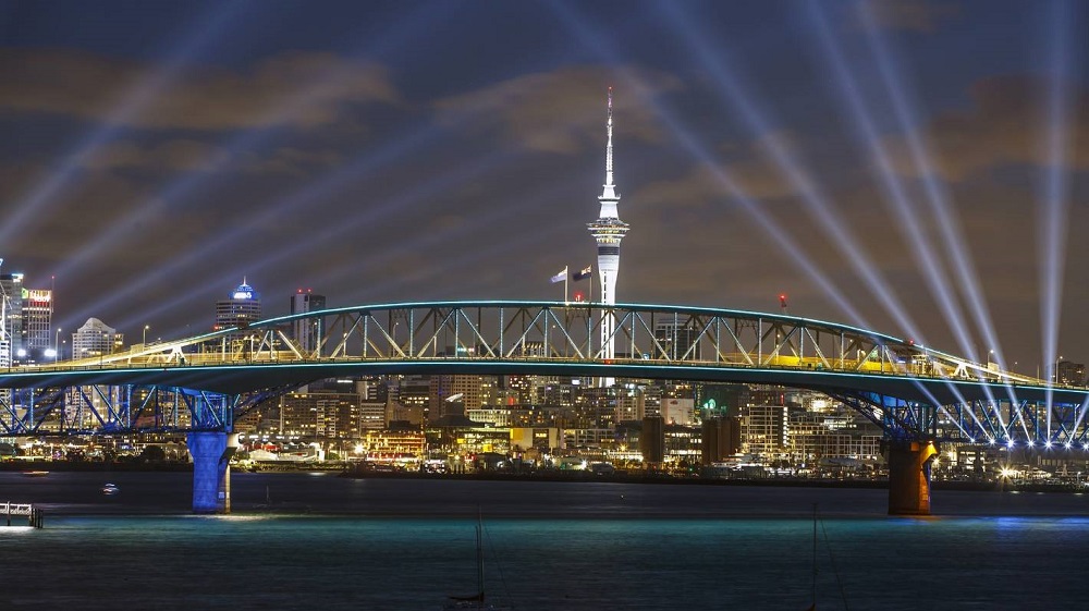 Umujyi wa Auckland watatswe urumuri hirya no hino