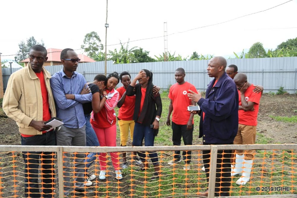 Umuryango uhumurizwa mu gihe mwene wabo agiye gushyingurwa