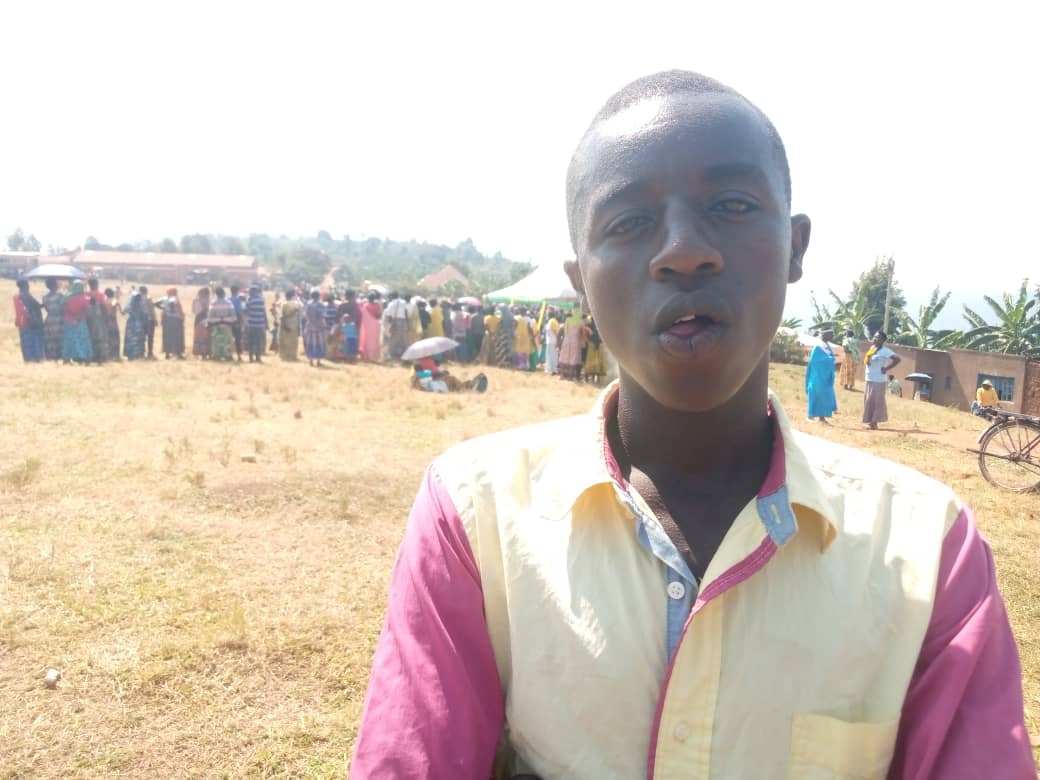 Umwe mu rubyiruko rubangamiwe no kuba mu murenge wabo nta shuri ry'imyuga ririmo