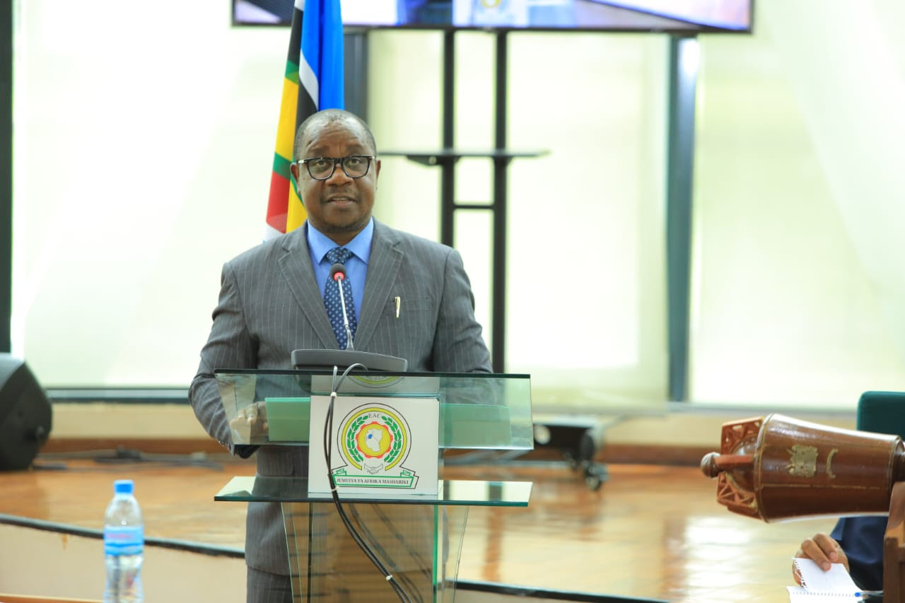 Umuyobozi w’Inama y’Abaminisitiri akaba na Minisitiri w’u Burundi ushinzwe Ibikorwa bya EAC, Urubyiruko, Siporo n’Umuco, Amb. Dr Ezechiel Nibigira