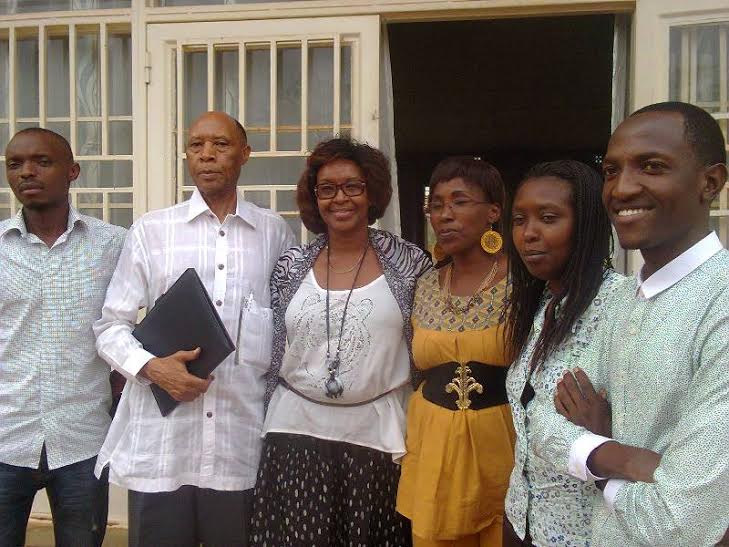 Kalinganire (wa kabiri uvuye ibumoso) na Honoline Uwababyeyi ( wa kabiri uhereye iburyo)