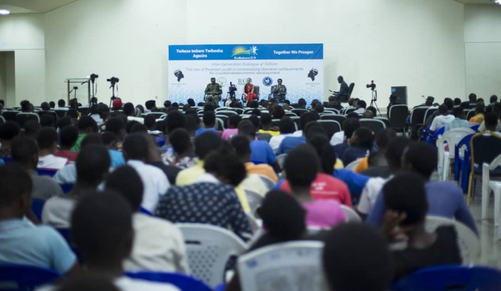 Urubyiruko rwitabiriye Inter-Generation Dialogue rwari rwinshi
