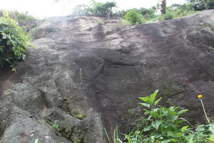 Urutare burira bakora siporo ya Rock Climbing