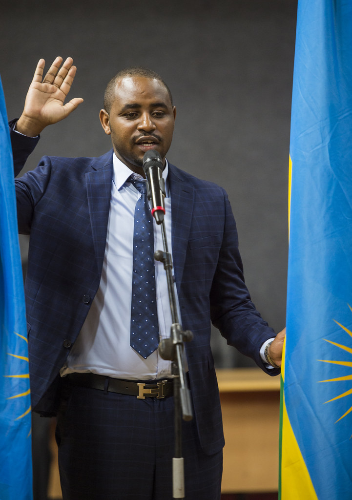 Ubwo yarahiriraga kuba Umunyamabanga wa Leta muri Minisiteri y'Ibikorwa remezo Ushinzwe Ubwikorezi
