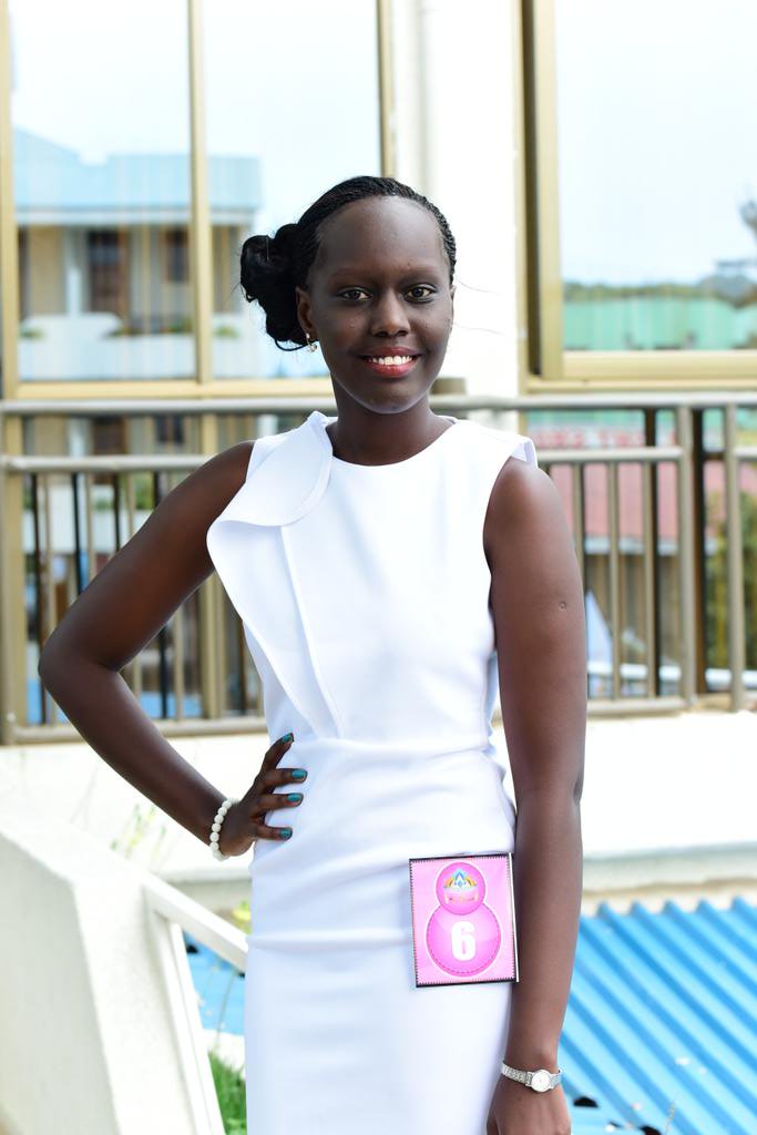 Uyu mwali ari mu bahataniye ikamba rya Miss Rwanda 2016