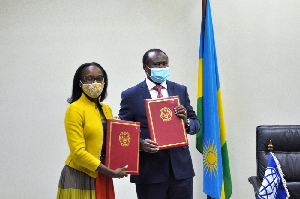 U Rwanda rwahawe inguzanyo ya Miliyoni 30$ zirimo n'izo ruzifashisha mu kugura inkingo za COVID-19