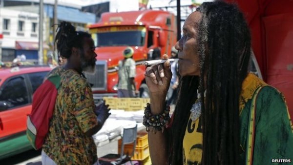 Urumogi rugiye kwemerwa bidasubirwaho muri Jamaica