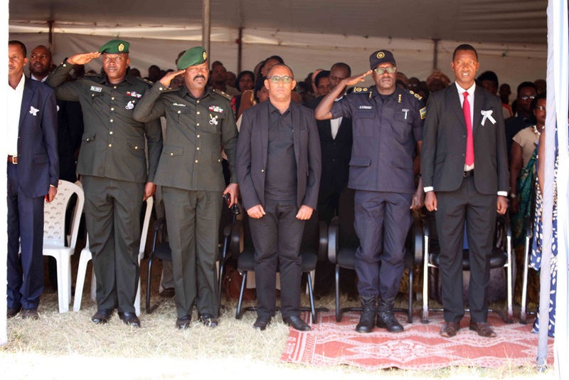Abayobozi b'inzego z'umutekano mu byiciro binyuranye